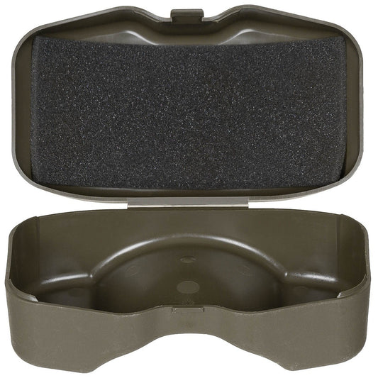 Brit. Brillenbox, Kunststoff, oliv, gebr.