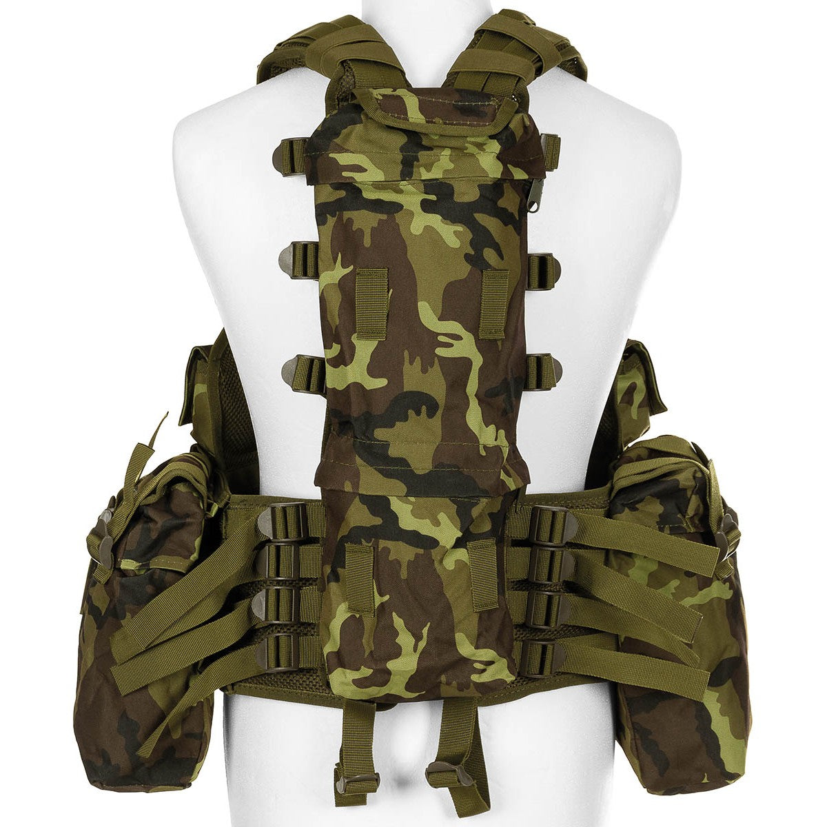 Tactical Weste, div. Taschen, M 95 CZ tarn