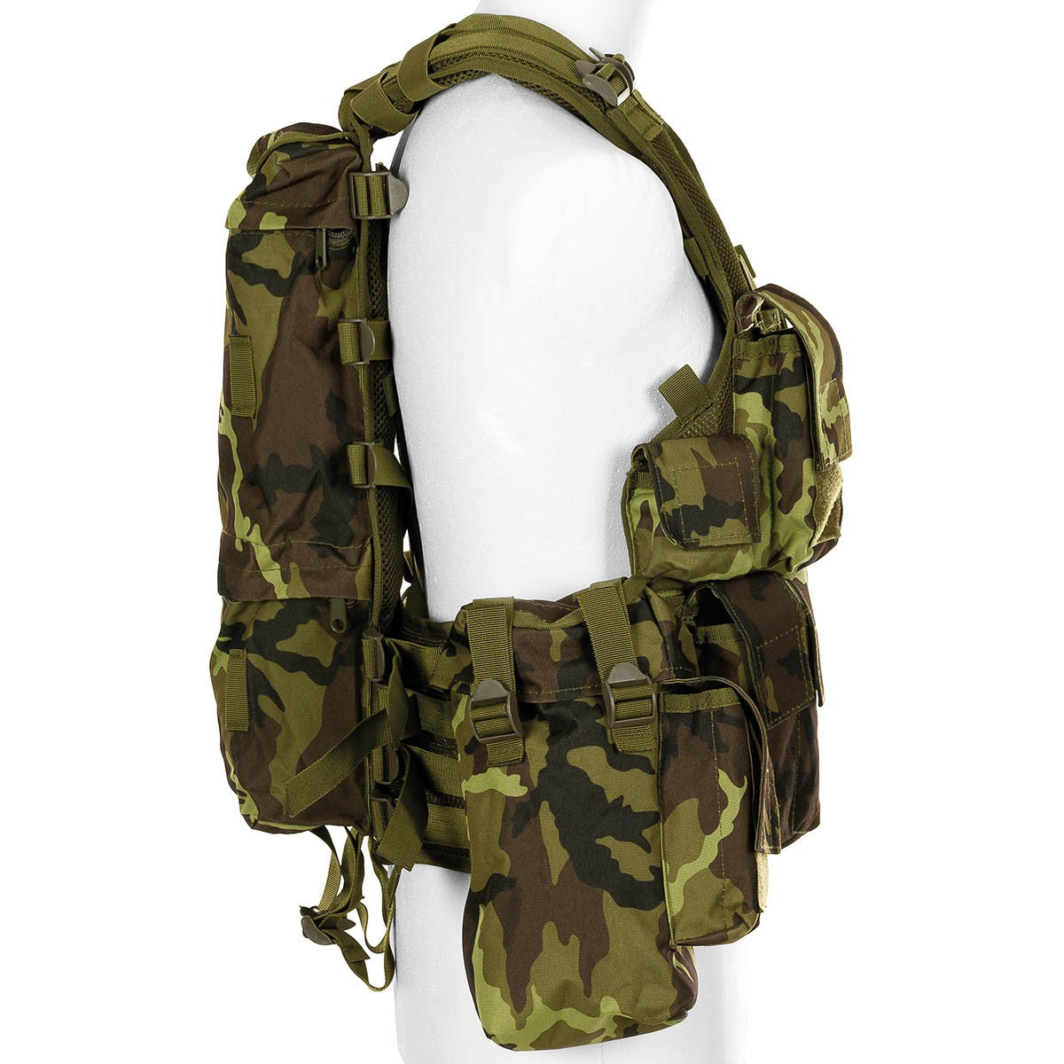 Tactical Weste, div. Taschen, M 95 CZ tarn