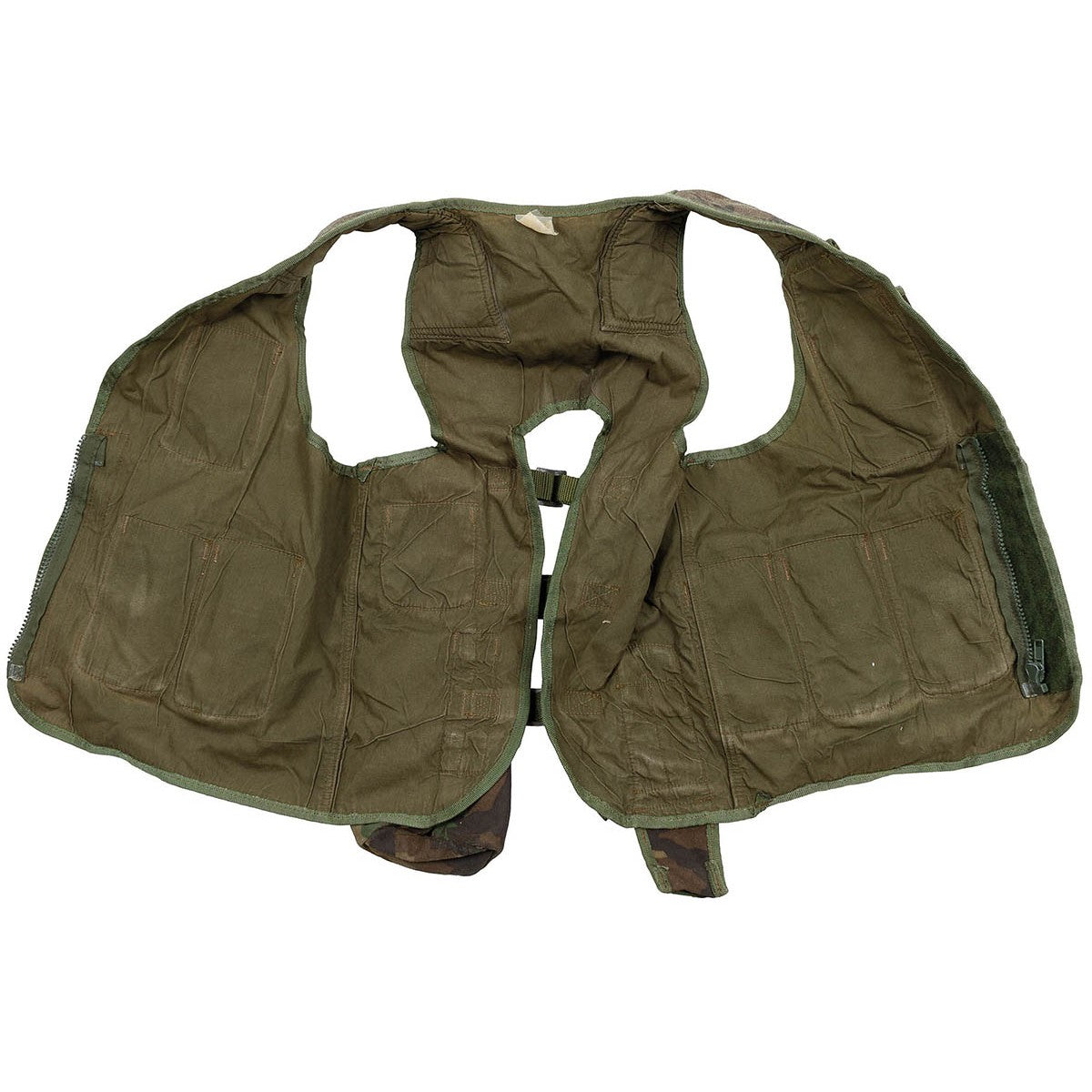 Türk. Tactical Weste,woodland, gebr.