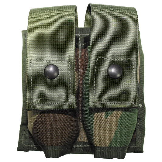 US Patronentasche, "MOLLE",doppel, woodland, gebr.
